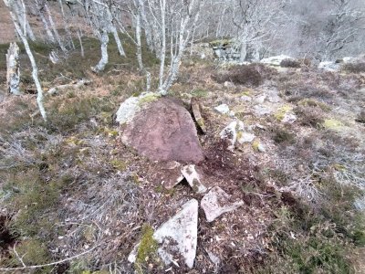 Dolmen Ansabe 2, foto Txintxurreta